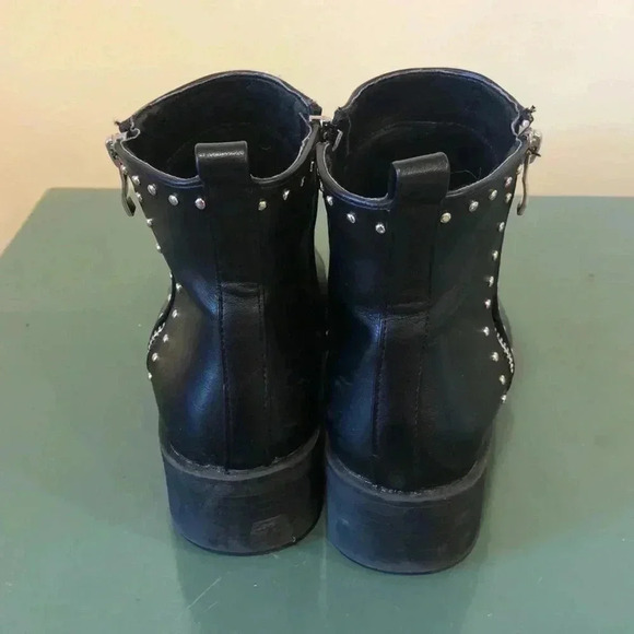 Catherine Malandrino Naroon ankle boots with stud detail. - Picture 3 of 11
